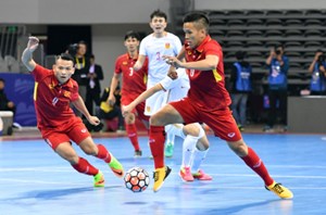 Tuyển futsal Việt Nam đánh bại chủ nhà Trung Quốc tại giải futsal quốc tế CFA 2017 (22/10/2017)